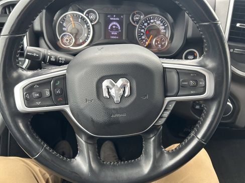 Used 2020 RAM 1500 Big Horn AWD/4WD image 18