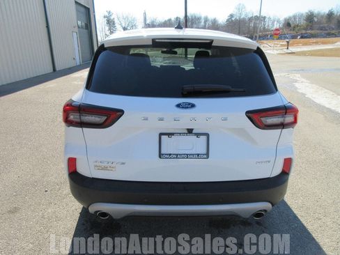 Used 2025 Ford Escape Active w/ Tech Pack #1 image 4