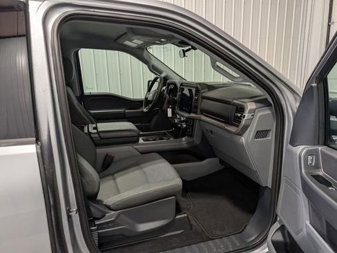 Used 2025 Ford F150 XLT w/ Equipment Group 301A Standard image 29