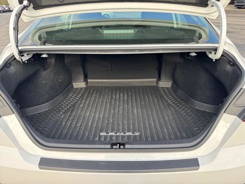 Used 2025 Toyota Camry SE w/ Convenience Package FWD image 20