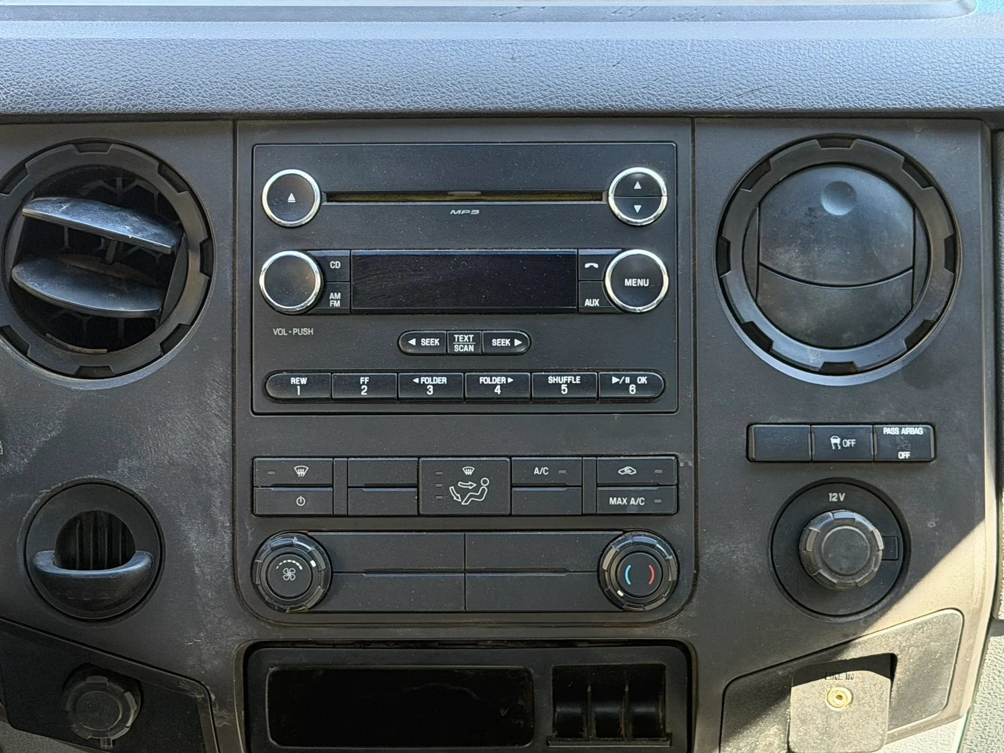 Used 2015 Ford F250 XL w/ XL Value Package RWD image 12