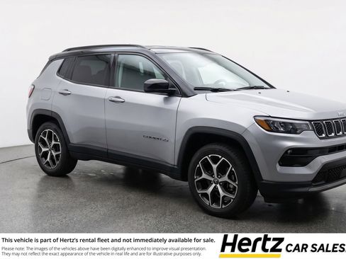 Used 2025 Jeep Compass Limited image 1