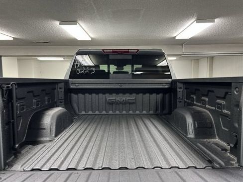 New 2026 GMC Sierra 1500 AT4 w/ AT4 Premium Package AWD/4WD image 27