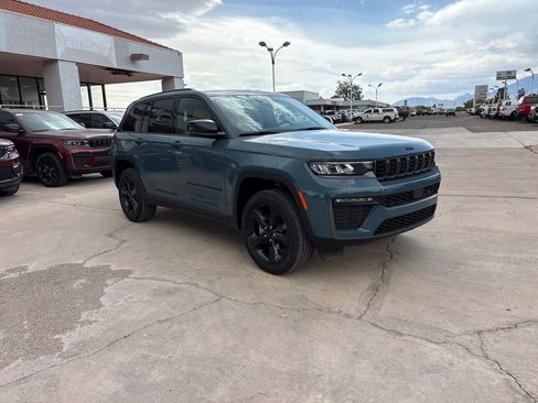 New 2026 Jeep Grand Cherokee Limited AWD/4WD image 3