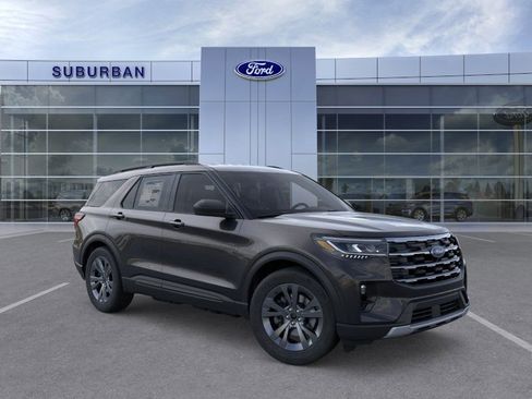New 2026 Ford Explorer Active w/ Active Comfort Package AWD/4WD image 8