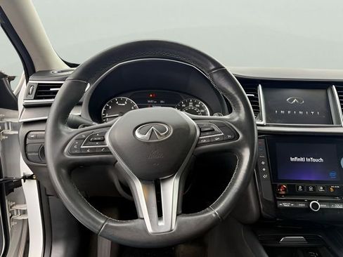 Used 2019 INFINITI QX50 Pure image 12