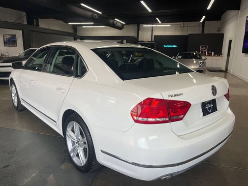 Used 2014 Volkswagen Passat TDI SE FWD image 5