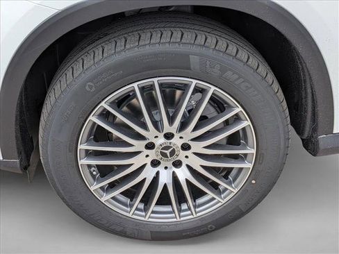 New 2026 Mercedes-Benz GLC 300 image 9