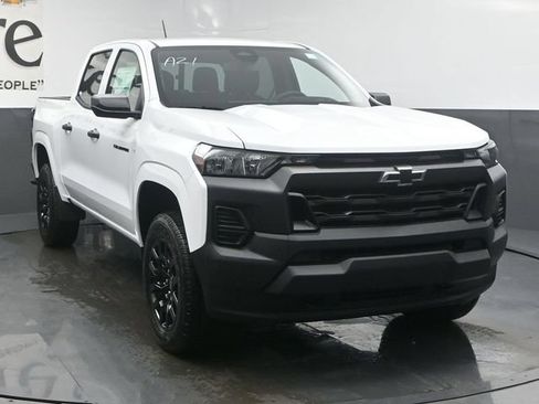 New 2026 Chevrolet Colorado W/T w/ WT Custom Package AWD/4WD image 29