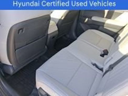 Used 2025 Hyundai Santa Fe SEL w/ Tow & Go Package image 6