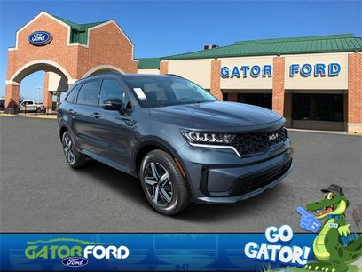 Used 2023 Kia Sorento S
