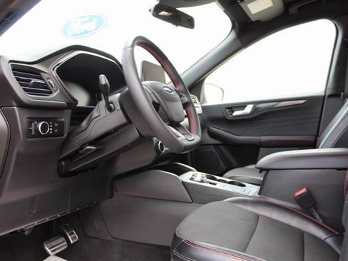 Used 2023 Ford Escape ST-Line w/ Cold Weather Package FWD image 12