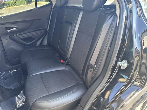 Used 2022 Buick Encore Preferred w/ Safety Package image 15