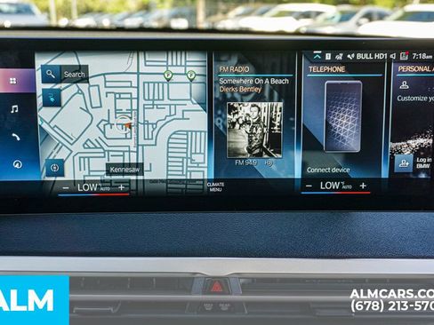 Used 2022 BMW iX xDrive50 w/ Dynamic Handling Package image 37