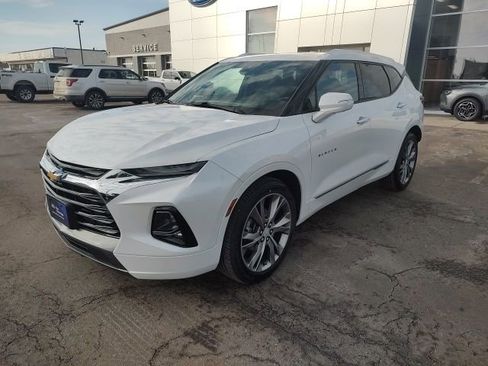 Used 2021 Chevrolet Blazer Premier w/ Driver Confidence II Package image 3