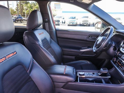 Used 2024 Nissan Pathfinder Rock Creek image 16