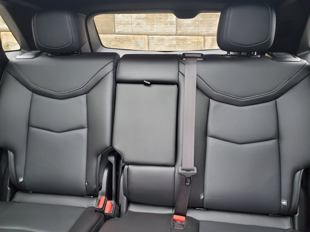 Certified 2023 Cadillac XT5 Premium Luxury w/ LPO, Floor Liner Package AWD/4WD image 40