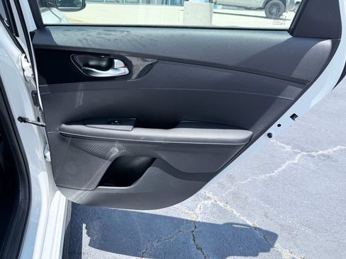 Used 2021 Kia Forte GT-Line FWD image 30