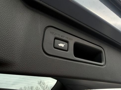 New 2026 Honda Pilot Touring image 24