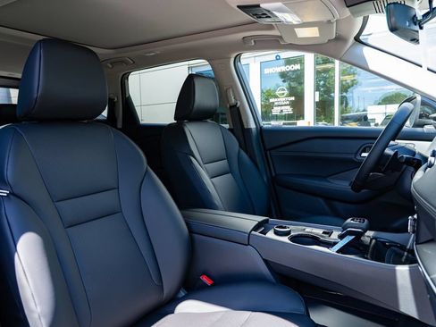 New 2026 Nissan Rogue Dark Armor AWD/4WD image 28