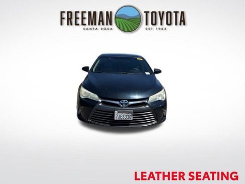 Used 2015 Toyota Camry LE FWD image 3