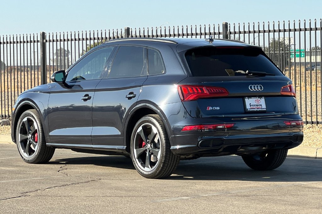 Used 2020 Audi SQ5 Premium Plus w/ Premium Plus Package AWD/4WD image 7
