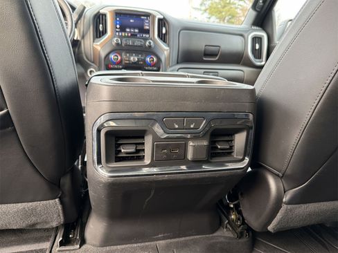 Used 2019 Chevrolet Silverado 1500 High Country image 21