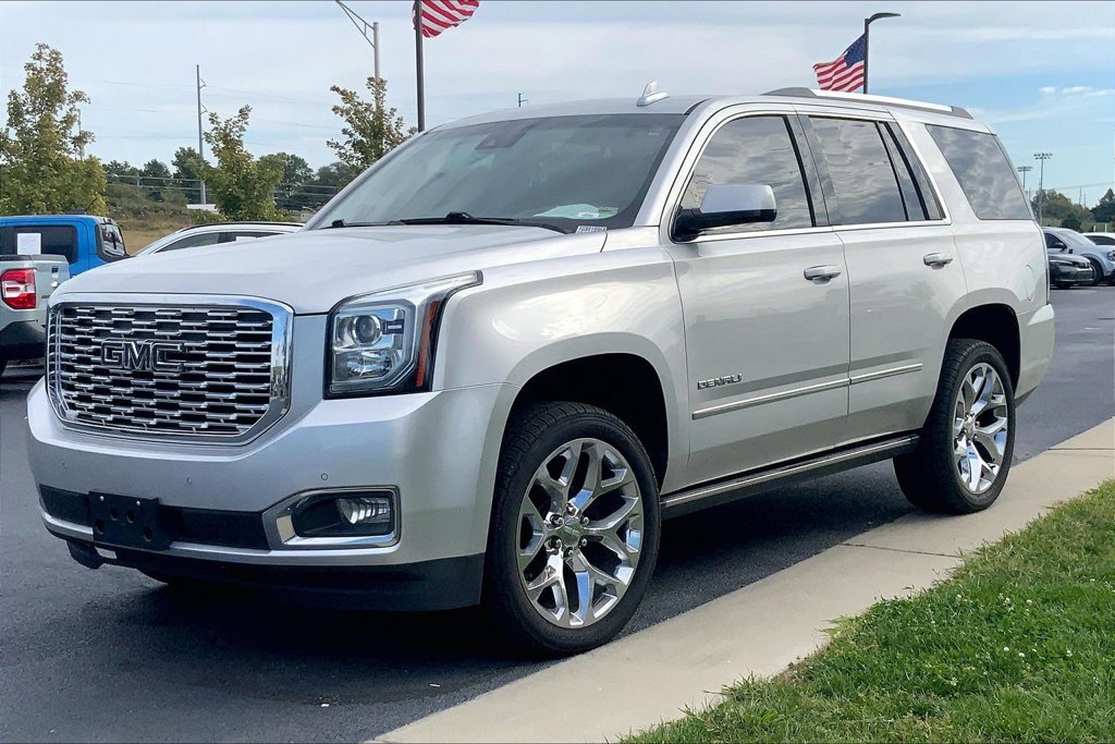 Used 2019 GMC Yukon Denali w/ Denali Ultimate Package AWD/4WD image 5