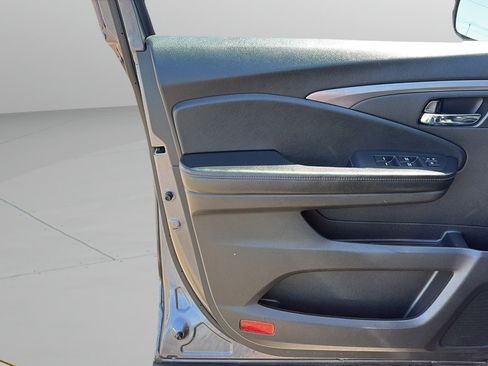 Used 2020 Honda Pilot EX-L image 11