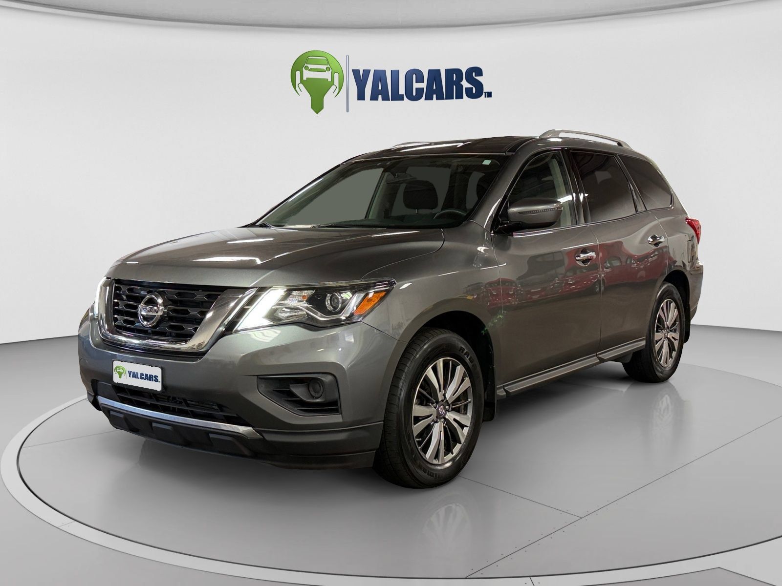 Used 2018 Nissan Pathfinder S AWD/4WD image 1
