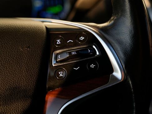 Used 2020 Cadillac Escalade Luxury image 42