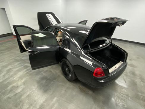 Used 2016 Rolls-Royce Ghost image 43