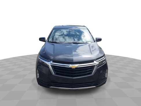 Used 2022 Chevrolet Equinox LT image 2