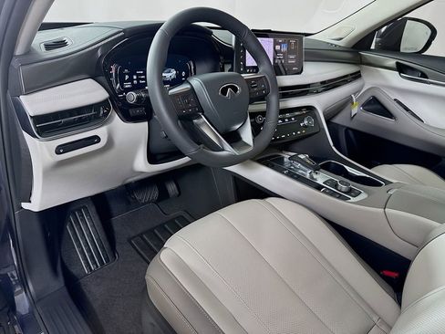 New 2026 INFINITI QX60 Luxe w/ Cargo Package image 11