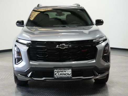 Used 2025 Chevrolet Equinox RS AWD/4WD image 2