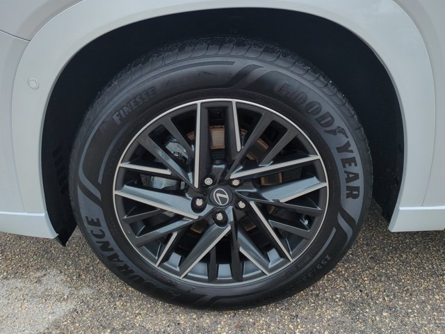 Certified 2026 Lexus TX 350 AWD w/ Technology Package image 11