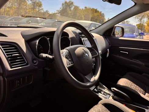 New 2026 Mitsubishi Outlander Sport ES AWD/4WD image 28