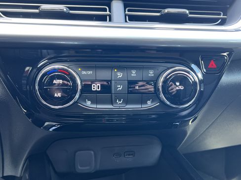 New 2026 Chevrolet Trax LT w/ Midnight Edition image 27