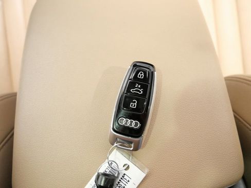 Used 2022 Audi Q7 3.0T Premium Plus image 33