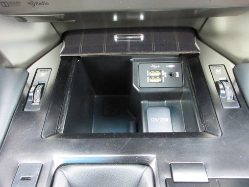 Used 2020 Lexus GX 460 Premium image 50