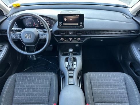 Certified 2023 Honda HR-V LX image 14