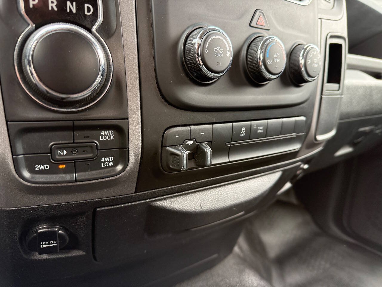 Used 2014 RAM 1500 Express AWD/4WD image 16