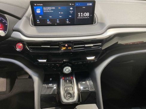 Certified 2023 Acura MDX image 16