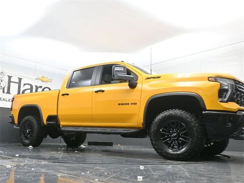 New 2026 Chevrolet Silverado 2500 ZR2 w/ LPO, Dark Essentials Package image 2