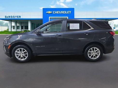 Used 2023 Chevrolet Equinox LT image 10