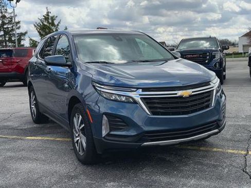 Used 2024 Chevrolet Equinox LT FWD image 3