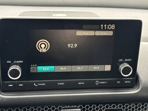 Used 2023 Honda HR-V Sport image 23