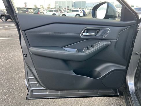 New 2026 Nissan Rogue Platinum w/ Platinum Premium Package image 15