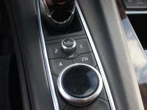 Used 2021 Cadillac Escalade ESV Sport Platinum AWD/4WD image 24