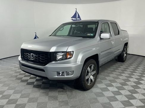 Used 2014 Honda Ridgeline SE image 3